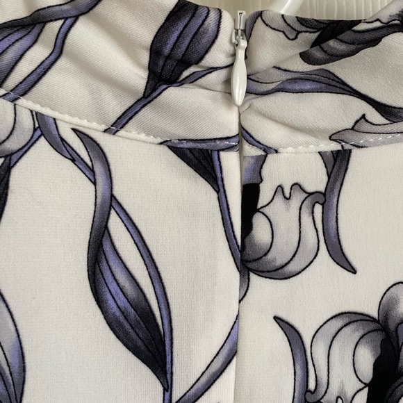 WHBM smocked waist, collared halter top, floral blouse, size XS - Picture 3 of 4